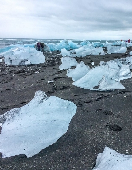 DAY5 維克→傑古沙龍冰河湖遊船+鑽石沙灘→赫本龍蝦餐廳→極光之夜