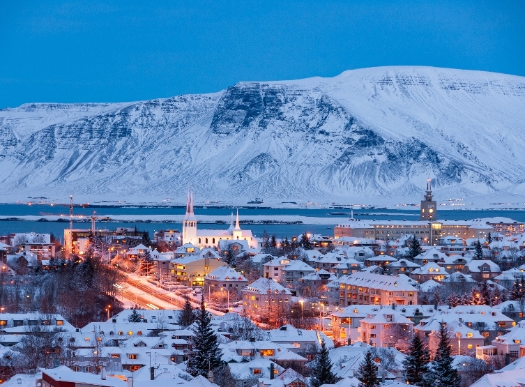 DAY2 哥本哈根機場→冰島機場